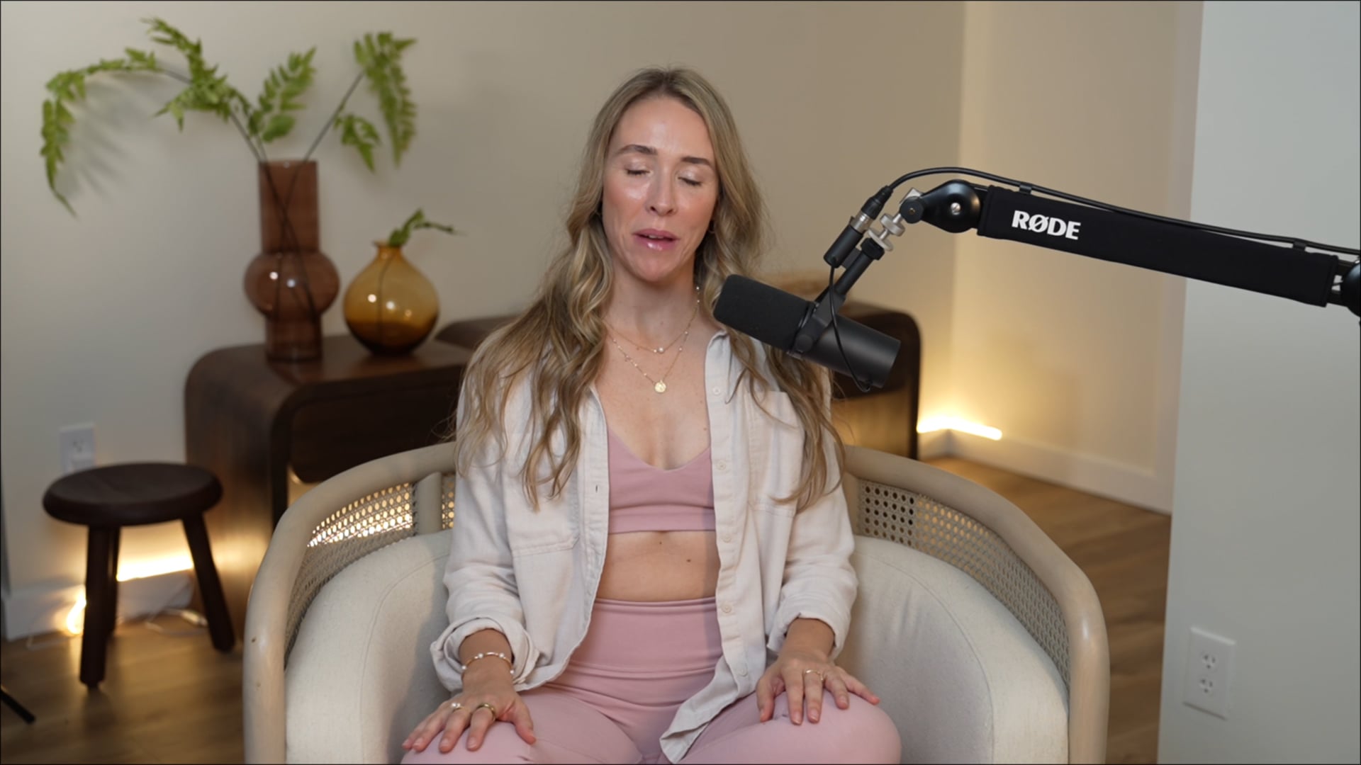 EASEFUL PREGNANCY MEDITATION