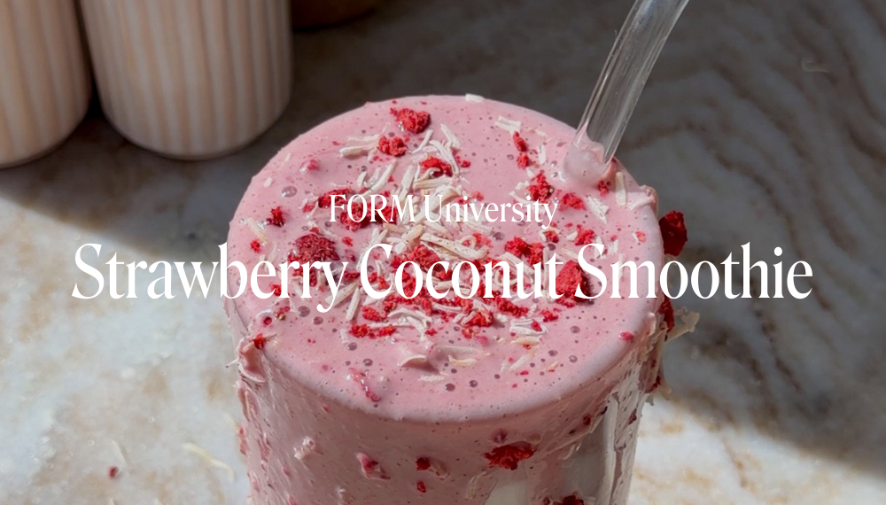 STRAWBERRY COCONUT SMOOTHIE
