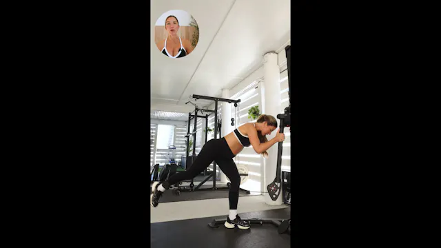 CABLE GLUTE KICKBACKS (3x15)