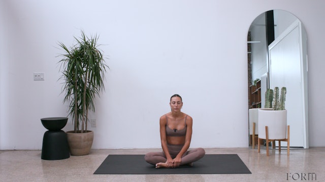 DAY 6 | 15 MINUTE STRETCH & DEEP BREATHE