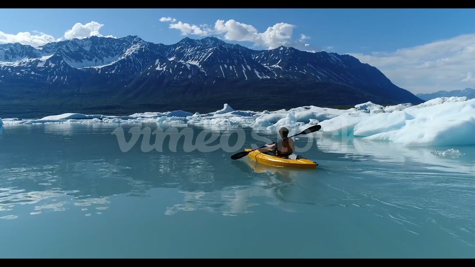 Kayak Iceberg