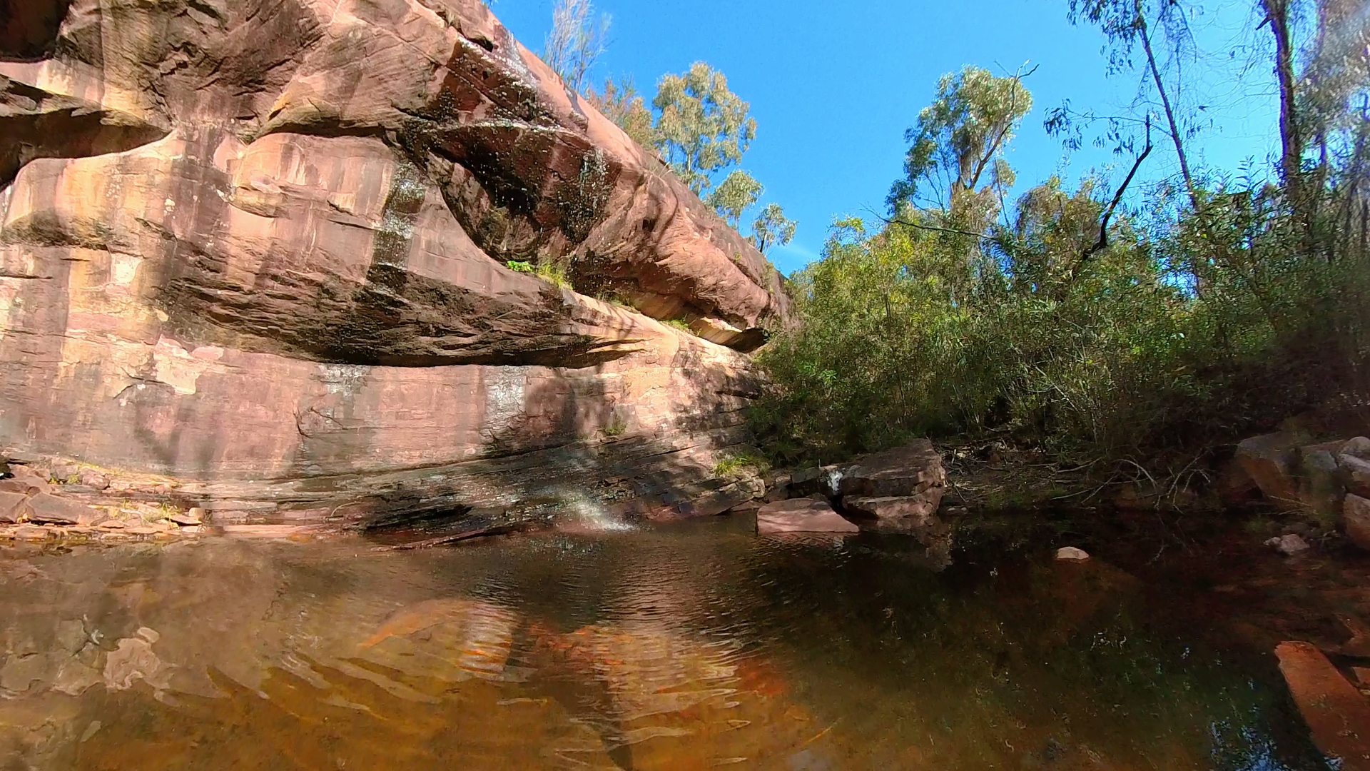 Gar Waterfalls Trail