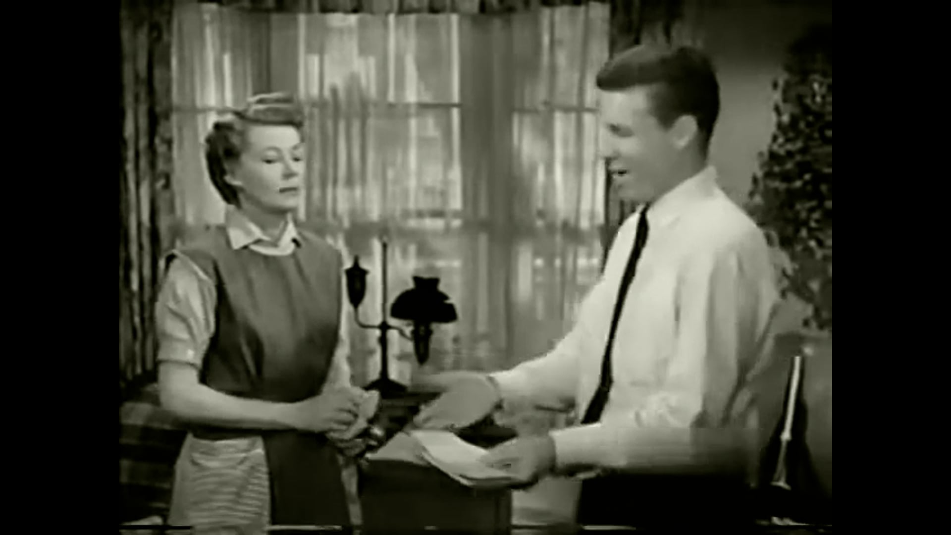 The Adventures Of Ozzie and Harriet Harriet's Secret Admierer