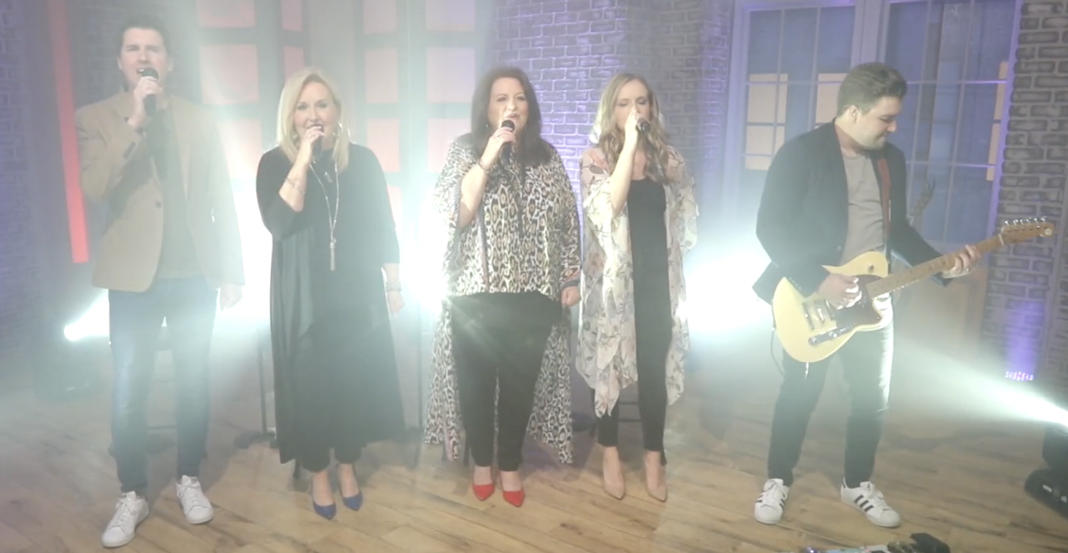 HopeSings Karen Peck and New River