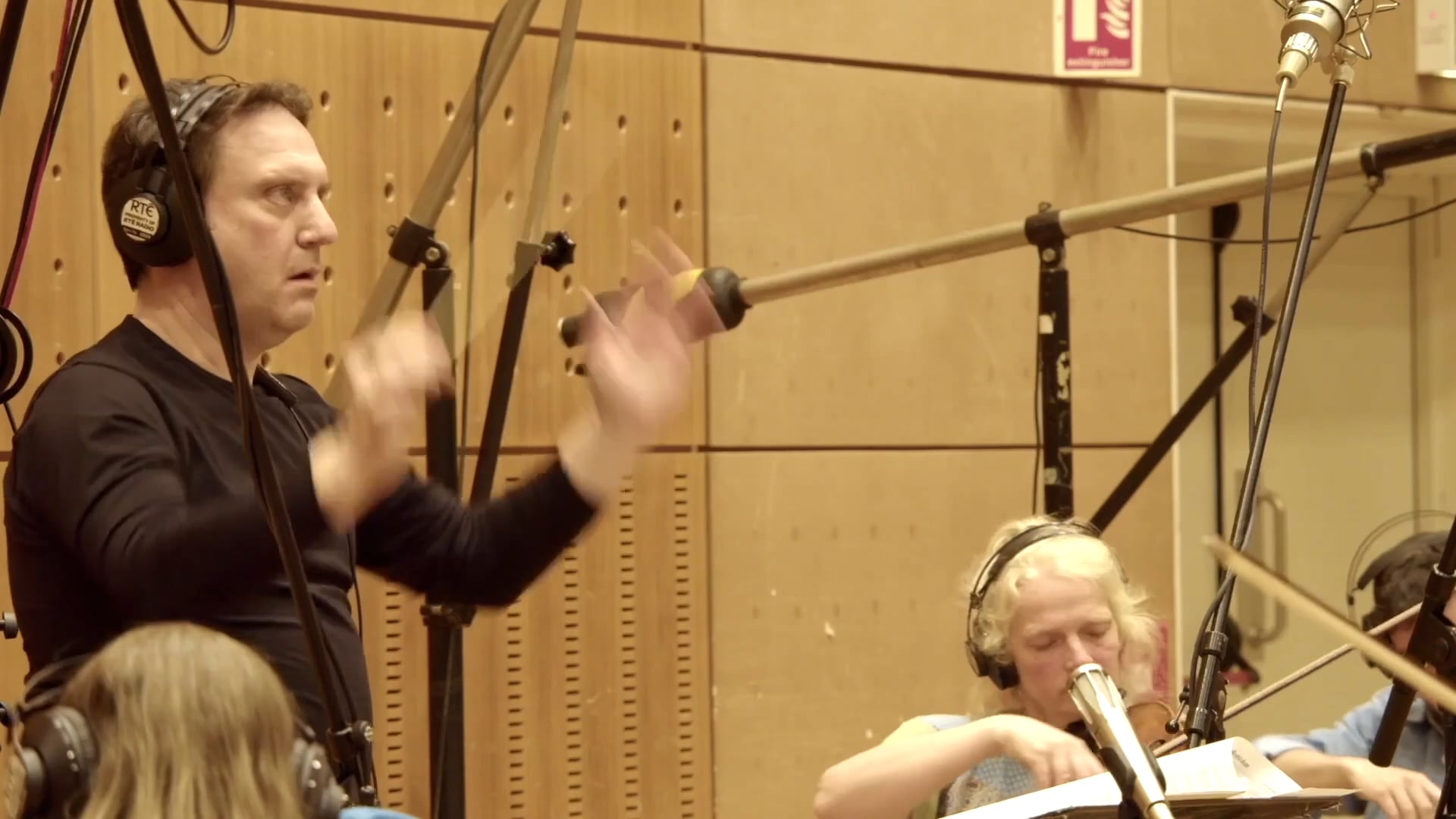 Down East Boys "An Irish Christmas" - "A Cradle In Bethlehem"