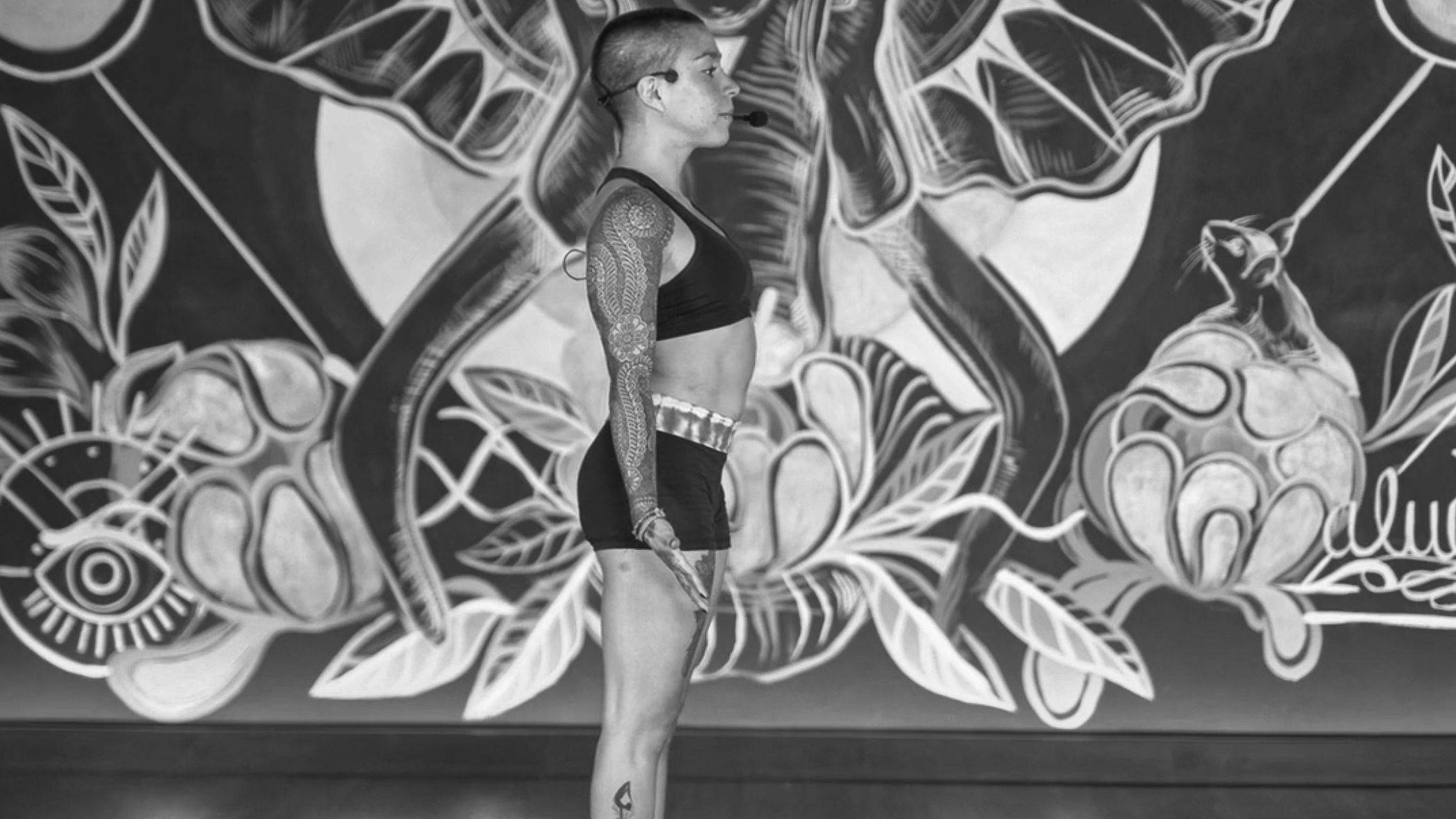 MOVEMENT BREAKDOWN - Postura de la montaña (Tadasana)