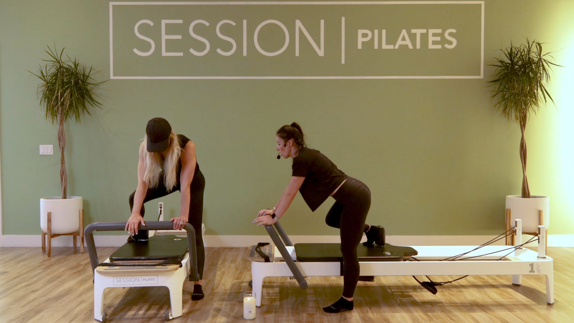 Reformer: Lower Body Strap Work With Weslynn