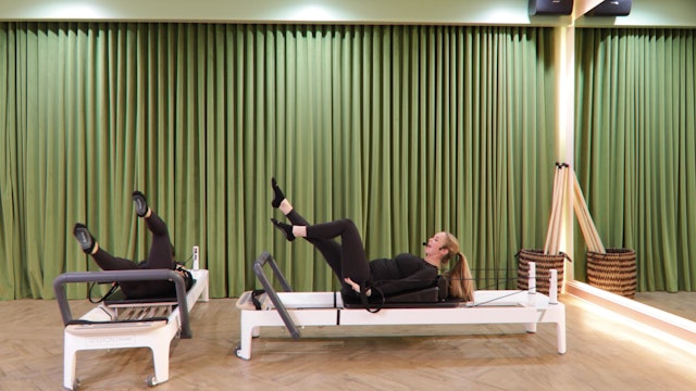 Reformer: Laying Abs & Arms (Oblique Focus) With Mary