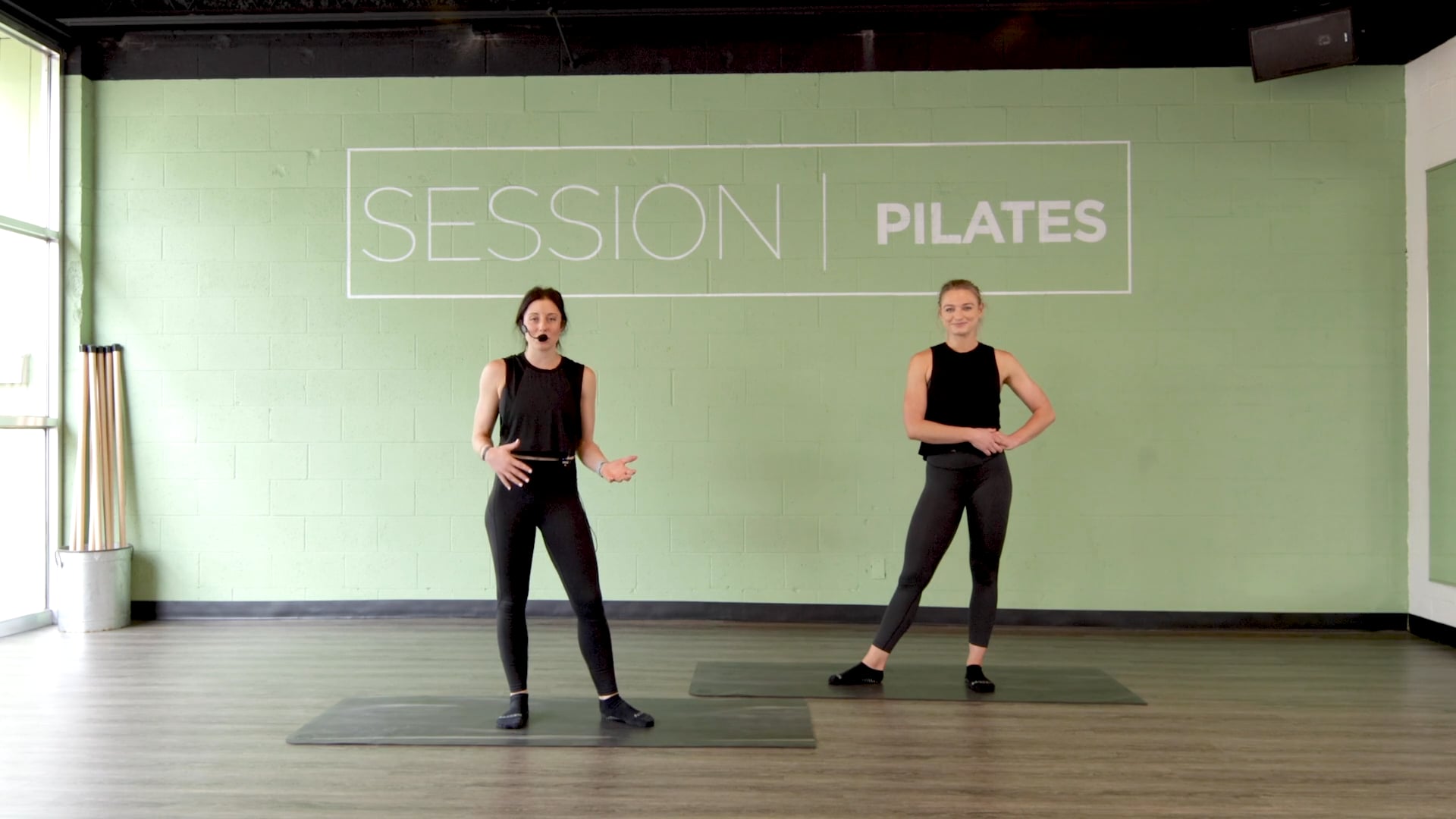 Floor: Core & Obliques With Weslynn