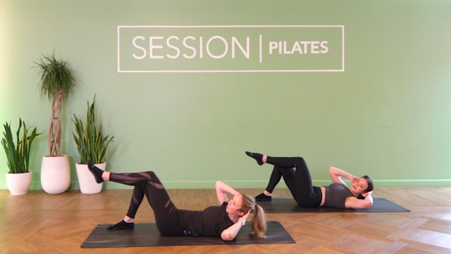 Floor: 10-Min. Abs With Mary