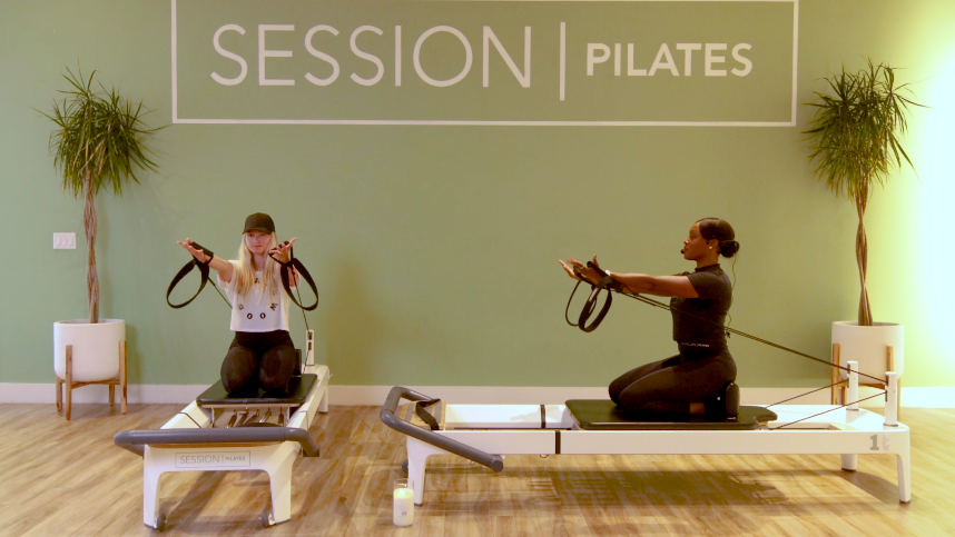 Reformer: Shoulders & Biceps With Jasmine
