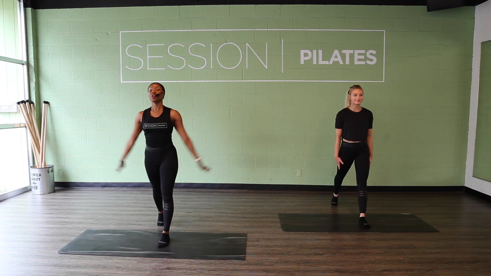 Floor: Lower Body With Jasmine