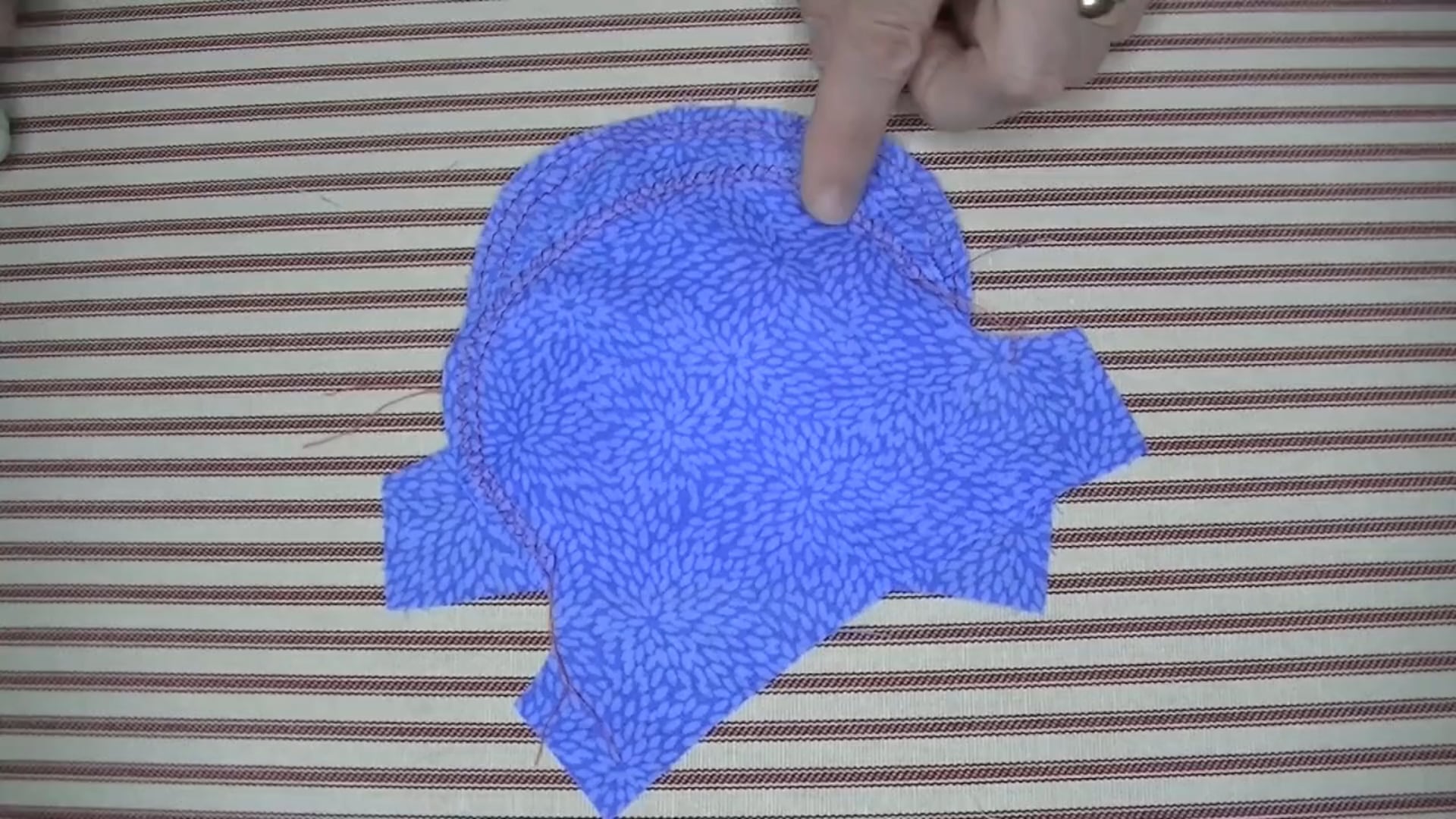 Gathering On A Curve