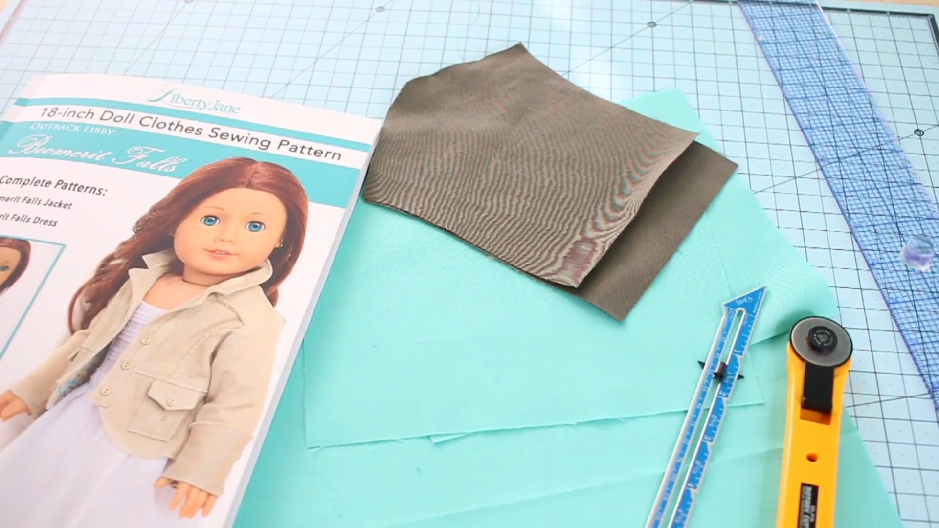 Pin Tuck Tutorial - SWC Fabric Manipulation