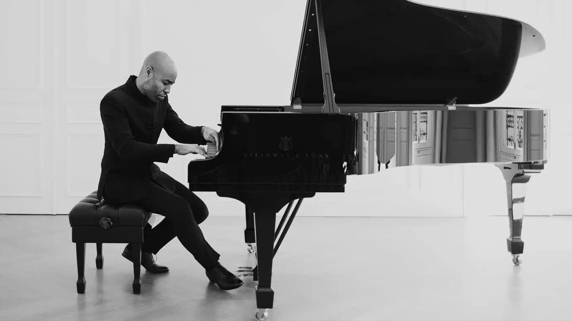 Aaron Diehl Trio (On-Demand)