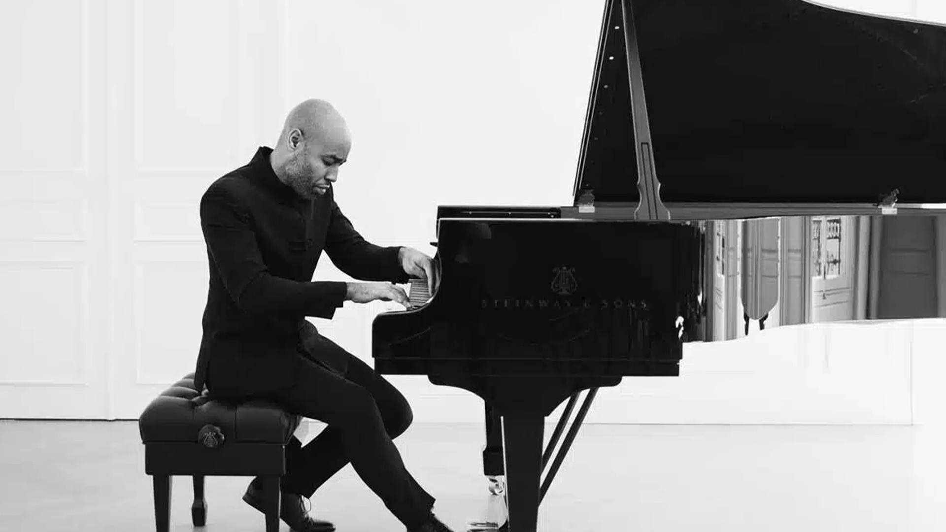 Aaron Diehl Trio
