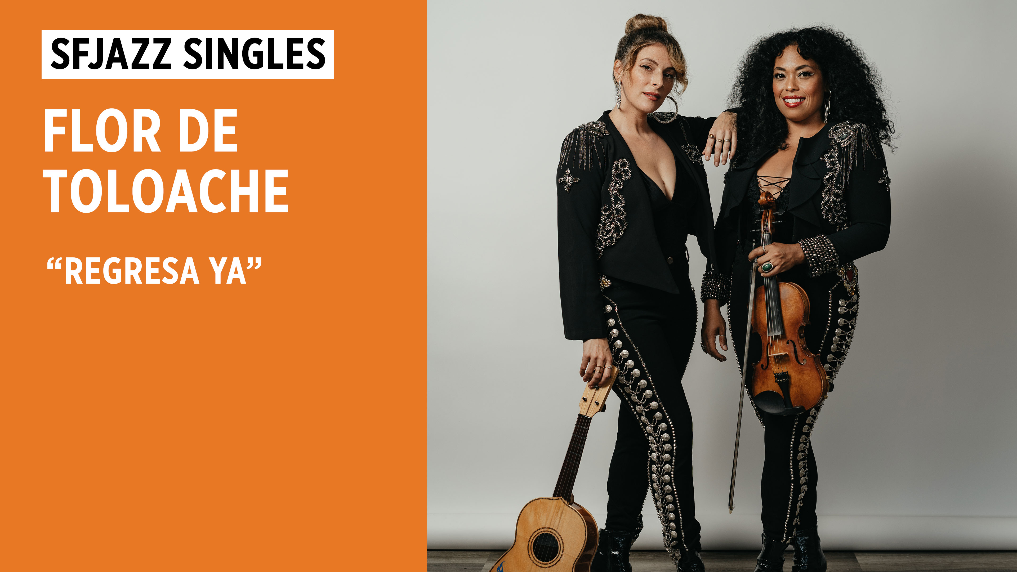 Flor de Toloache perform "Regresa Ya"