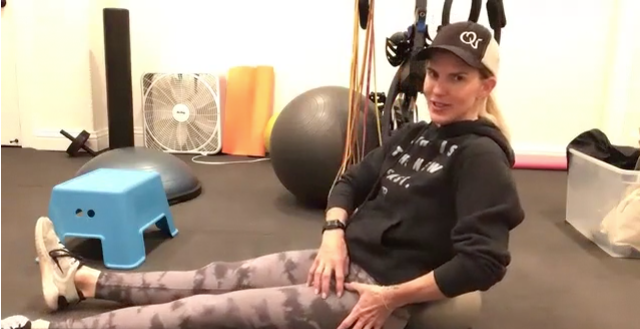 Pilates Style- core and glute emphasis_F