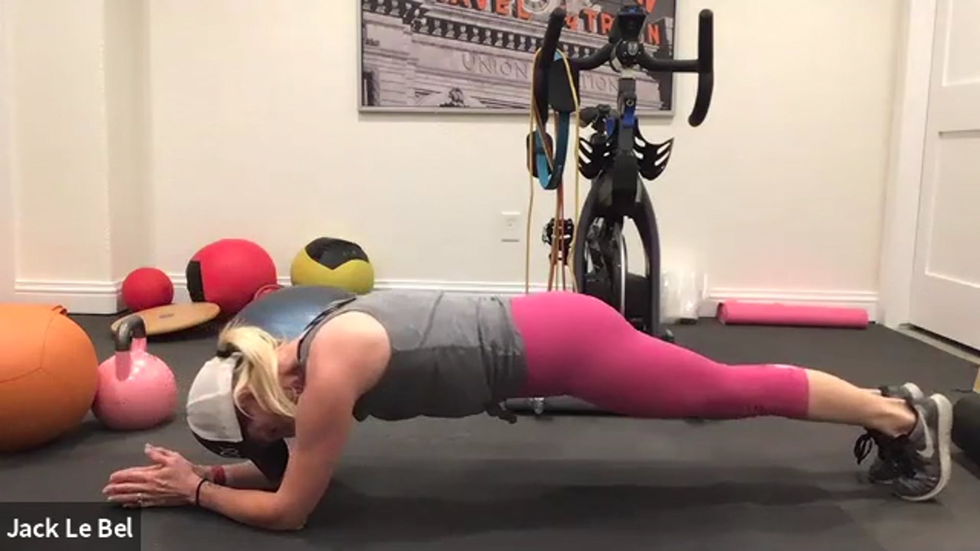 Strength - legs, core and balance_F