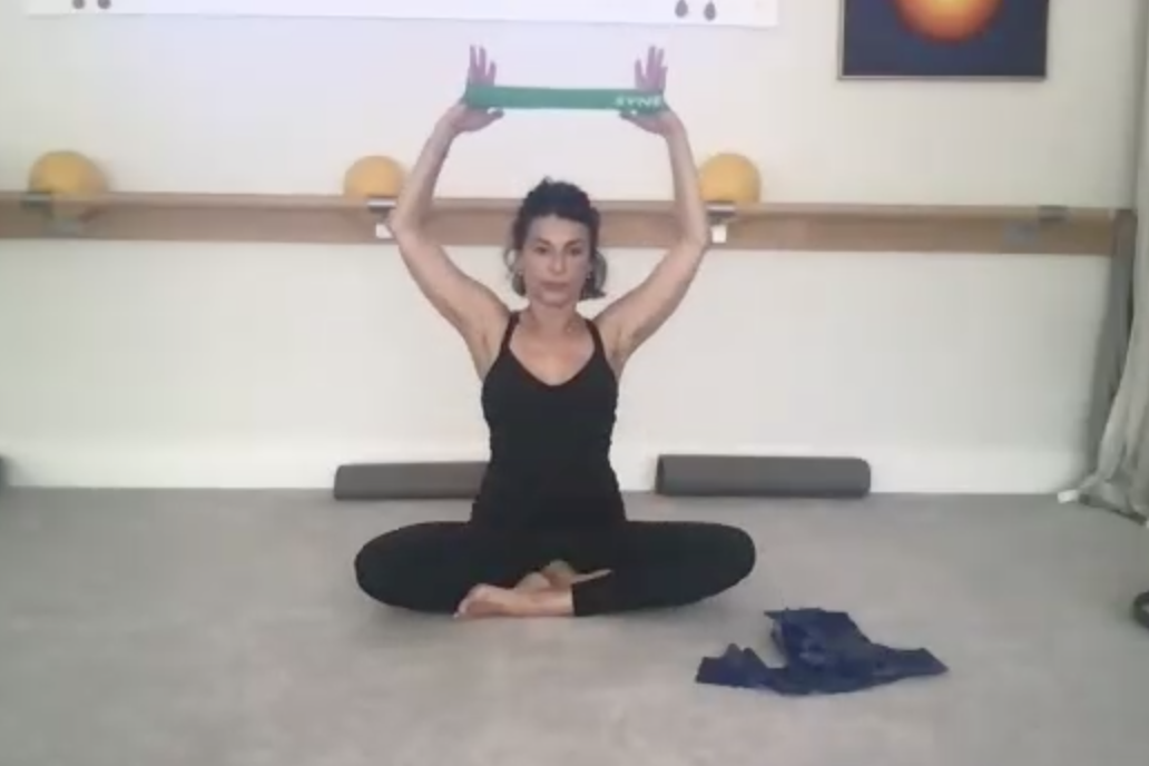 NEW Summer ready workout with props! (5/18/24)