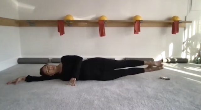 Lots of long legs and core! (30 min) 🦵 