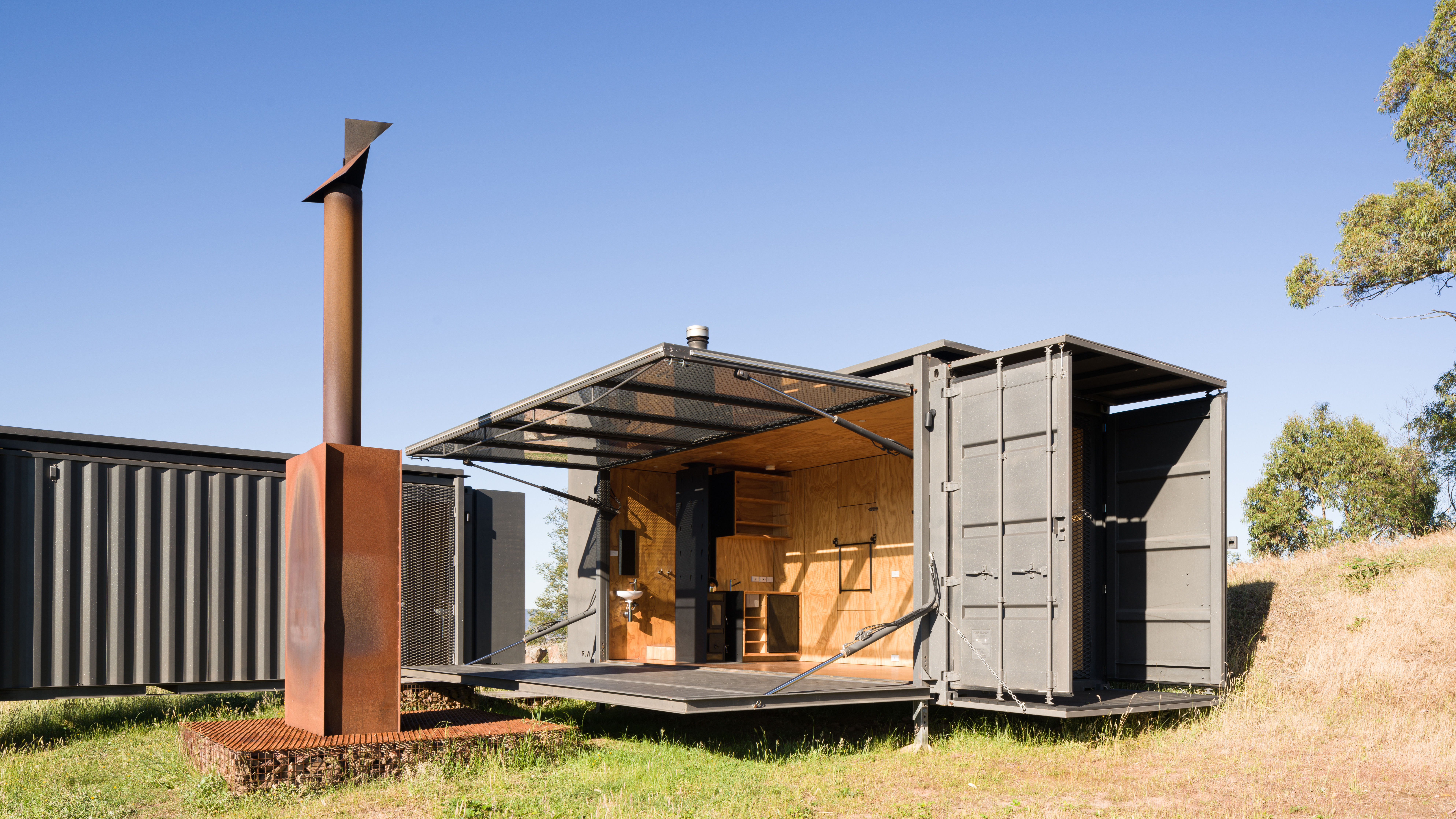 Mansfield Container House