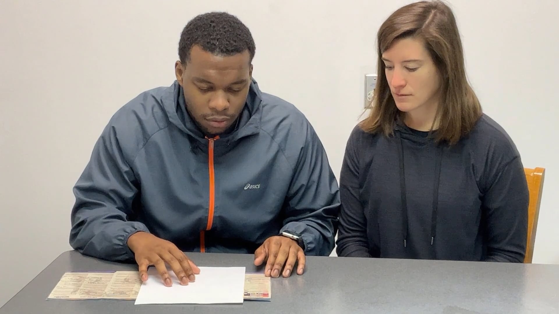 8 Minute Visual Inattention and Peripheral Vision Strategies