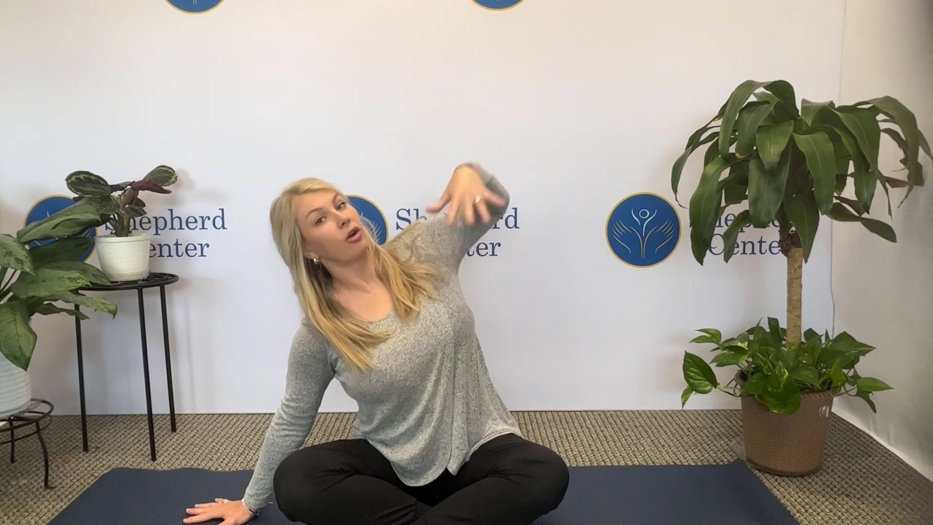 10 Minute Easy Seated Yoga Warm Up