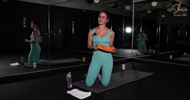 18 Minute Floor AAA with Isabel | Res...