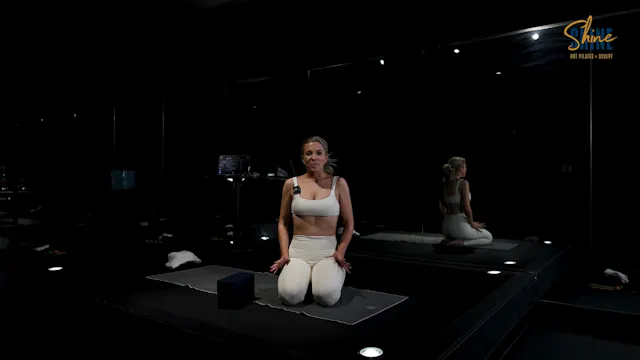 25 Min. Floor Pilates Melissa | 5 lb....