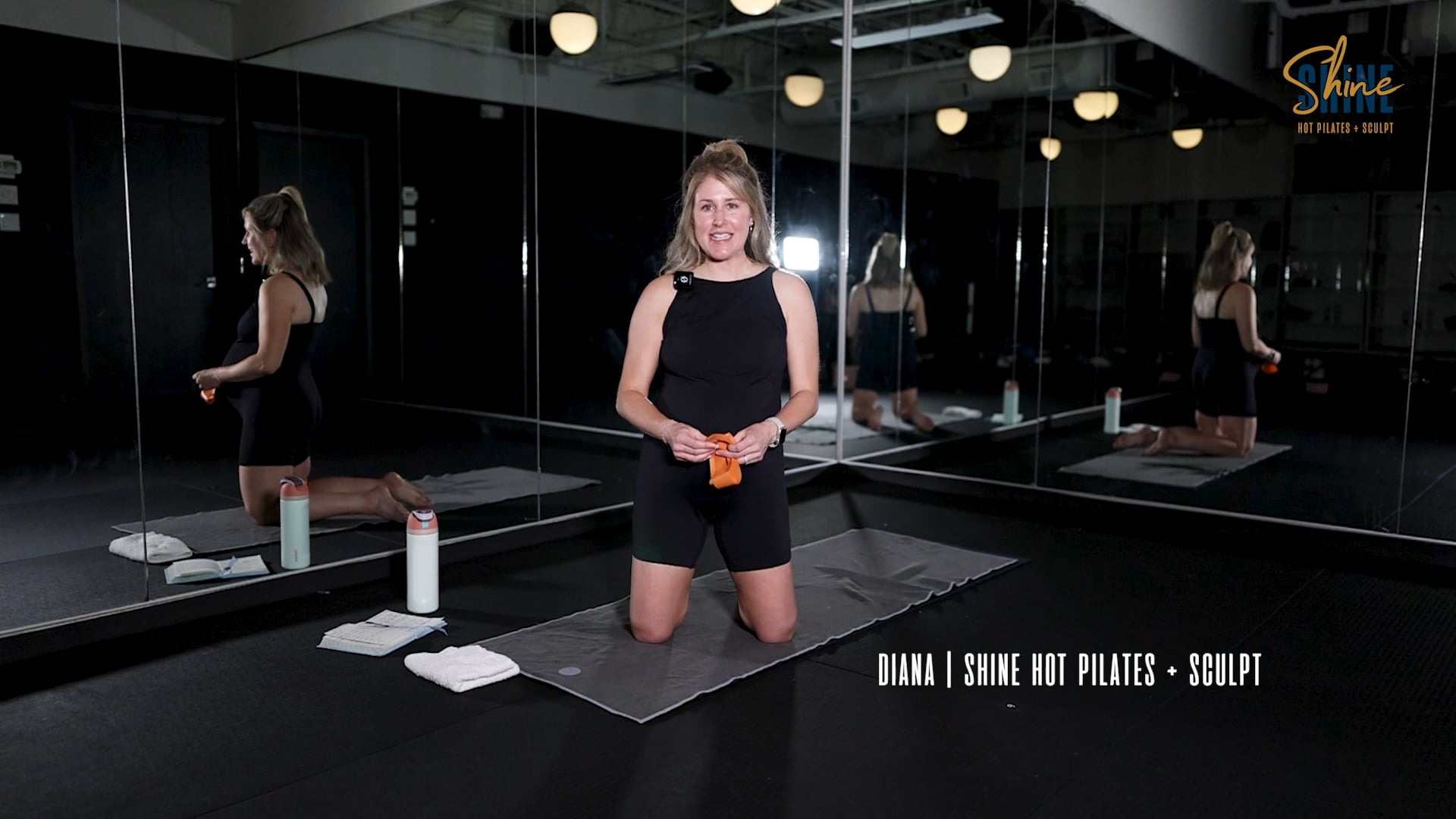 20 Minute Floor Pilates with Diana | Resistance Band