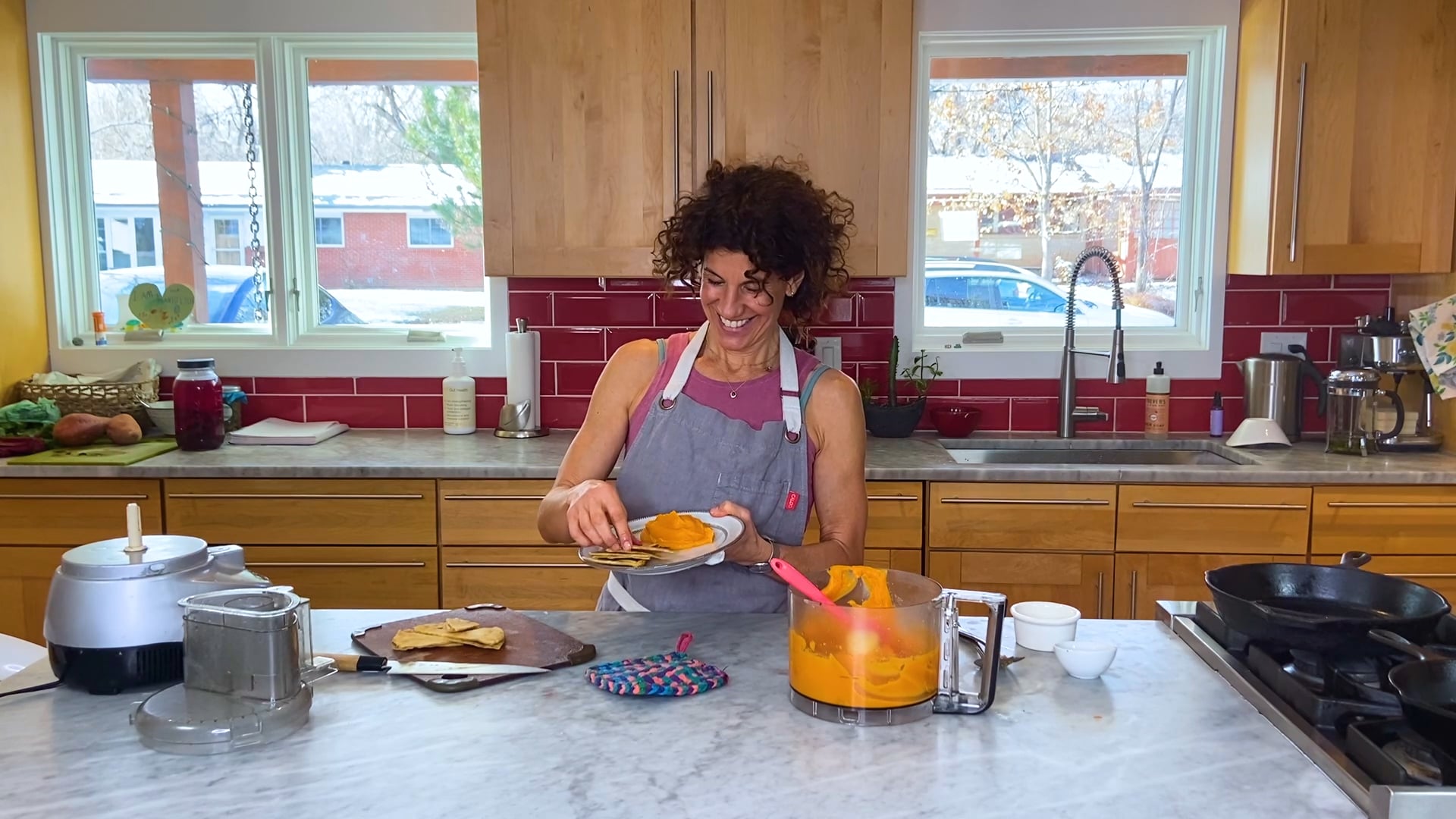 Cooking: Yam Butter~Vegan & Delicious with Jessica 3 min