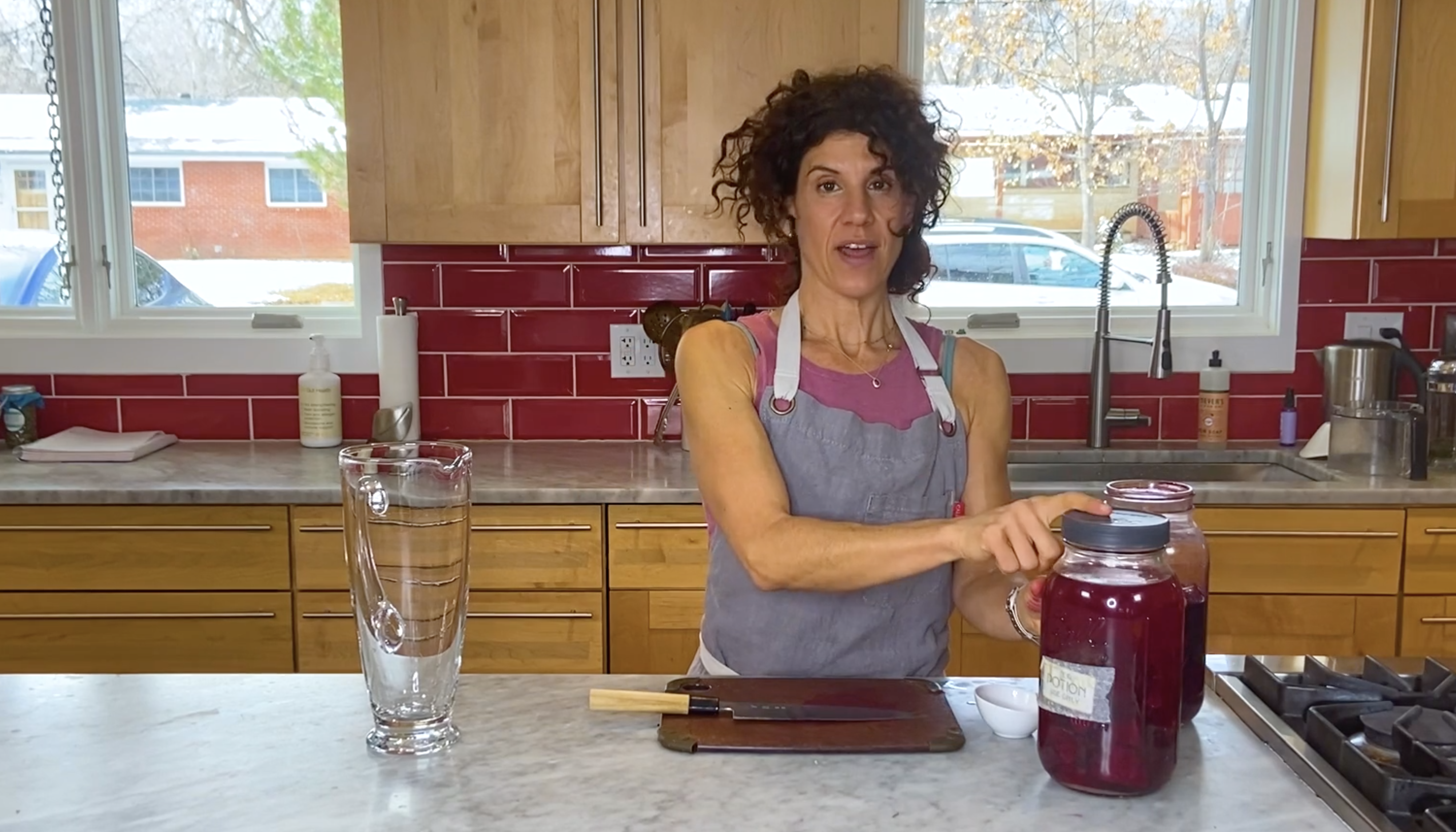 Cooking: Cultured Beet Kvass~Vegan with Jessica 5 min