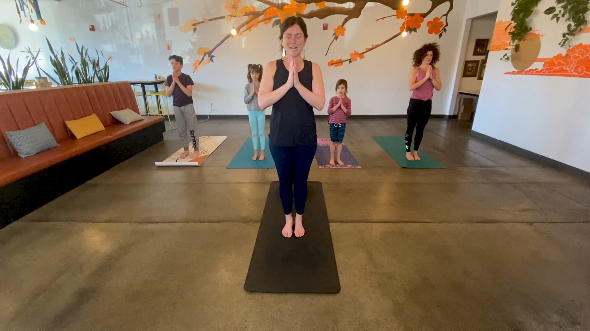 Yoga: Inner Joy Yoga For the Whole Family with Lauren Lewis 28 min