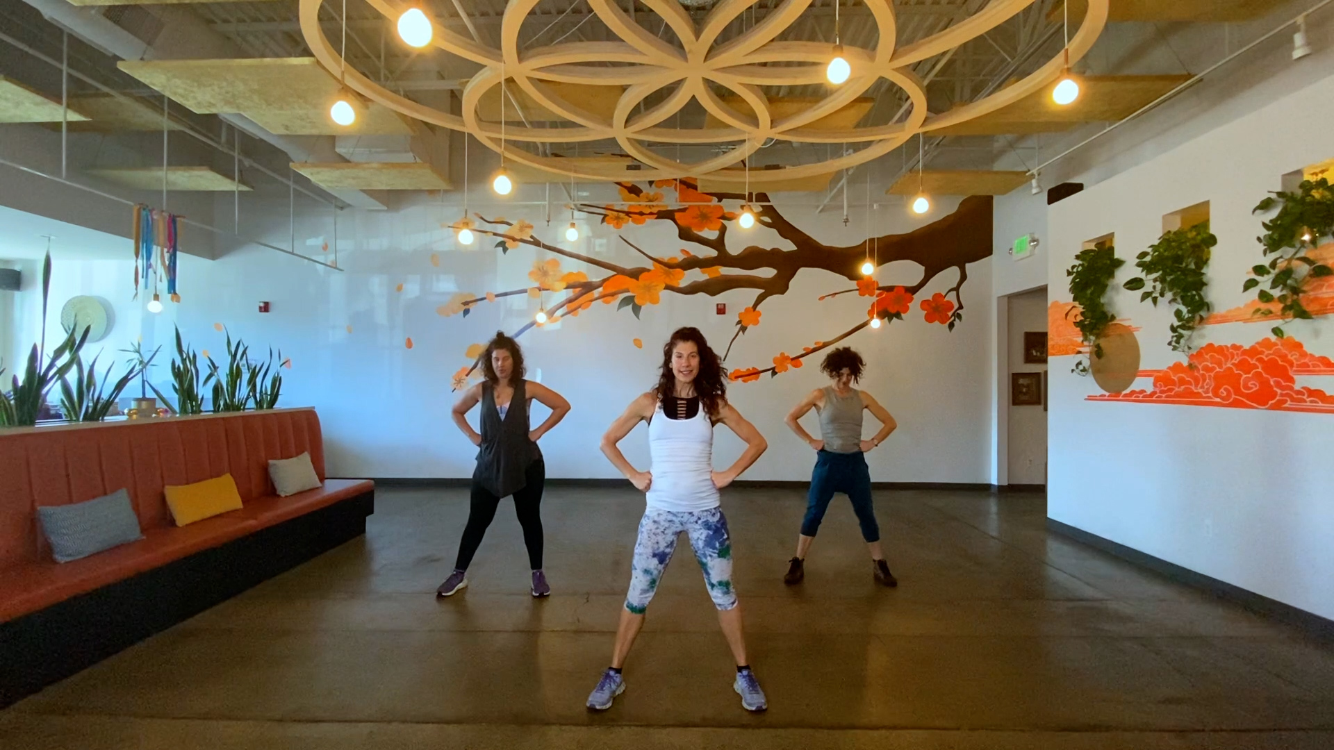 Dance: Confidence Boost with Jill 20 minutes