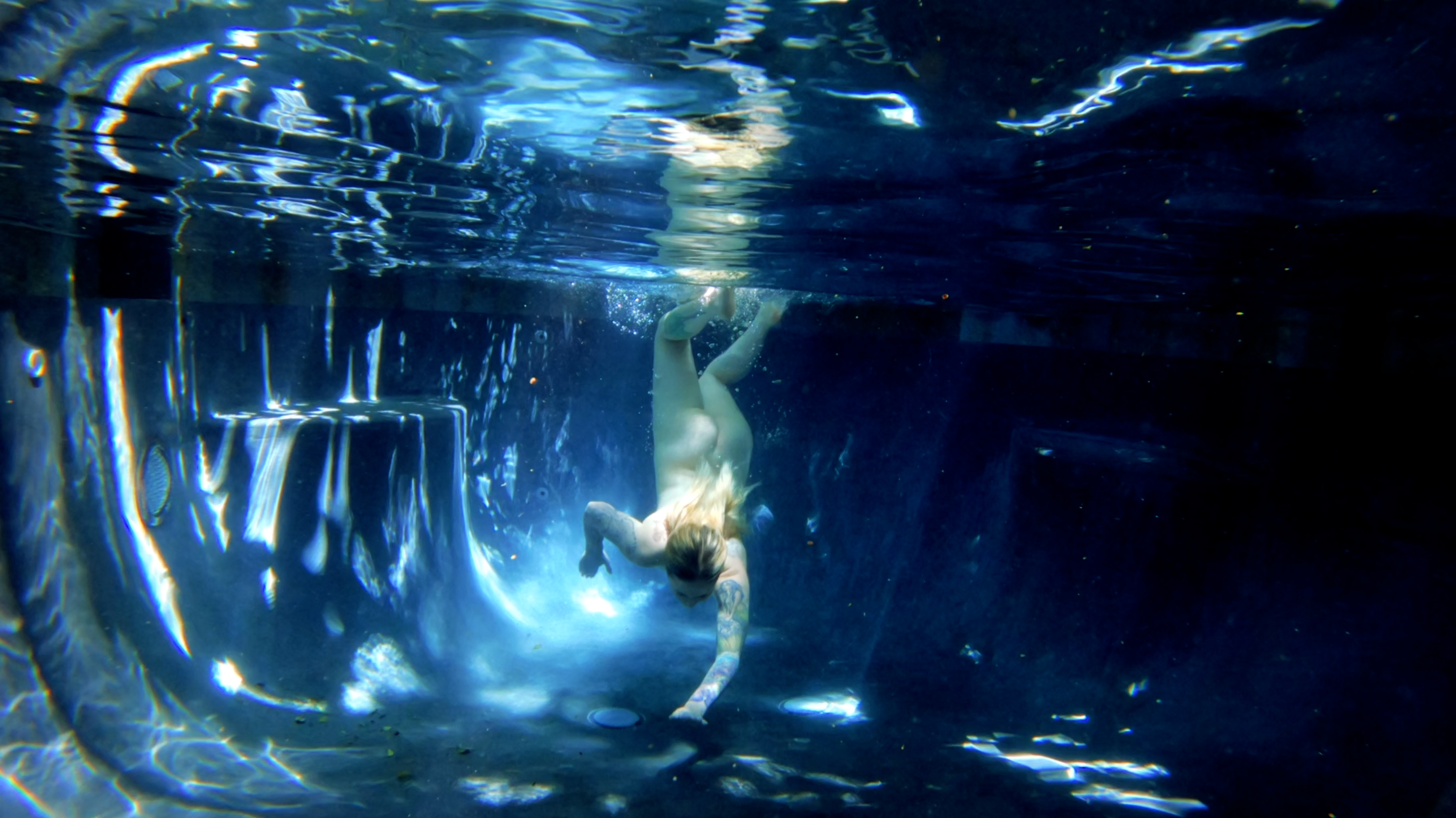 ERIKAS SWIMMING  Vol. 2