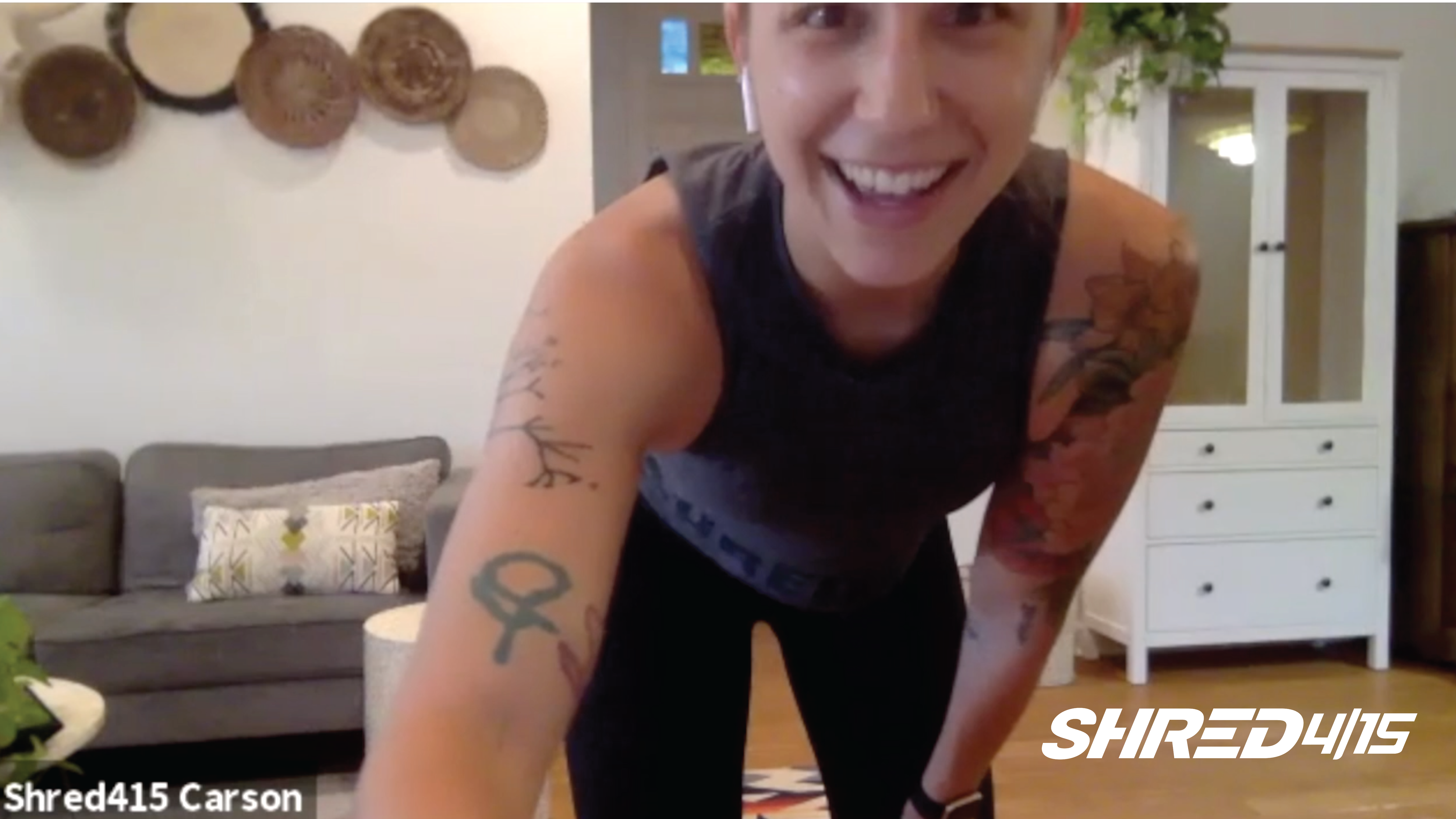 Butt, Legs & Abs with Carson // Dumbbells 