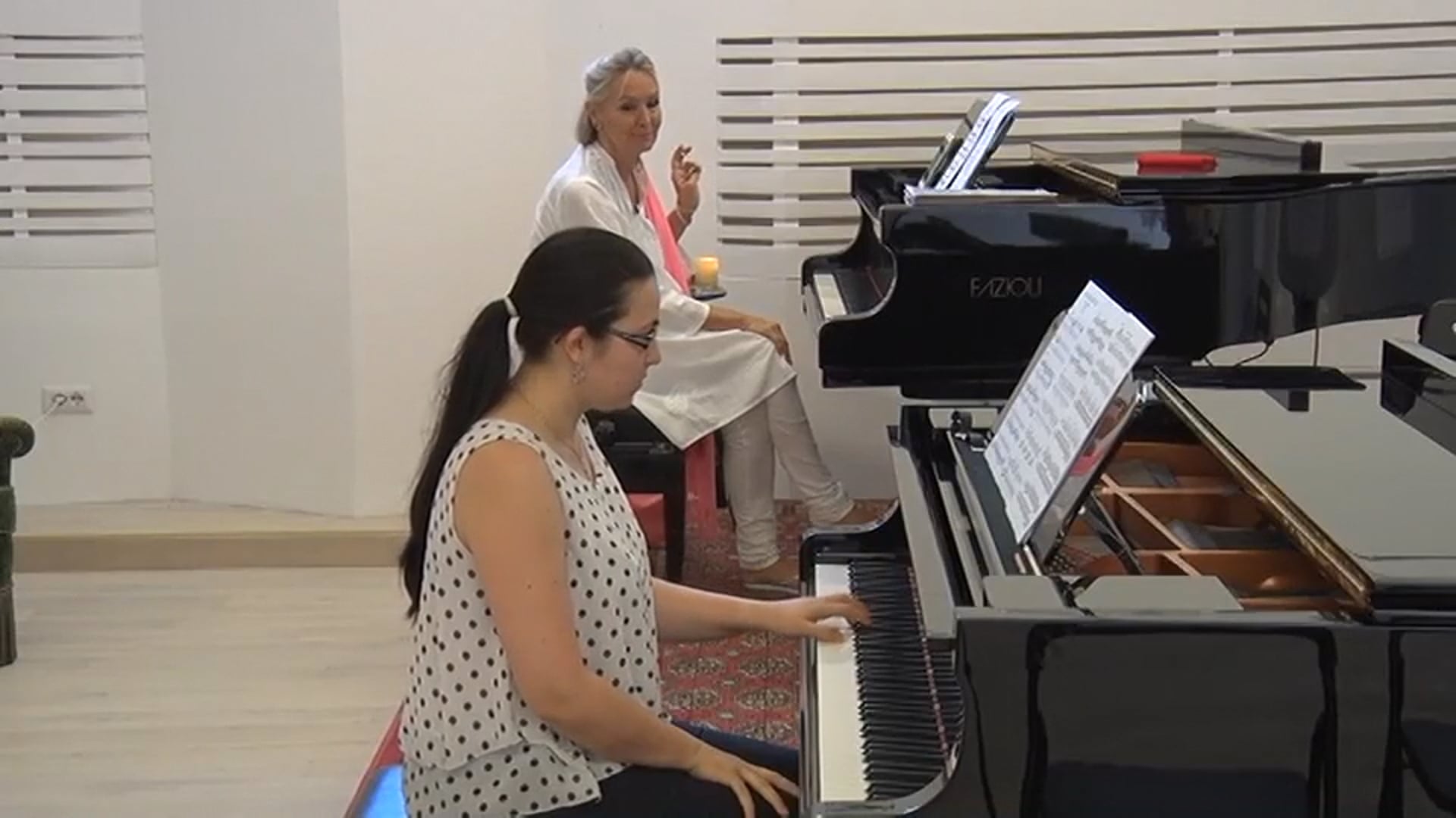 19) Beethoven – 32 variations in C minor; First part