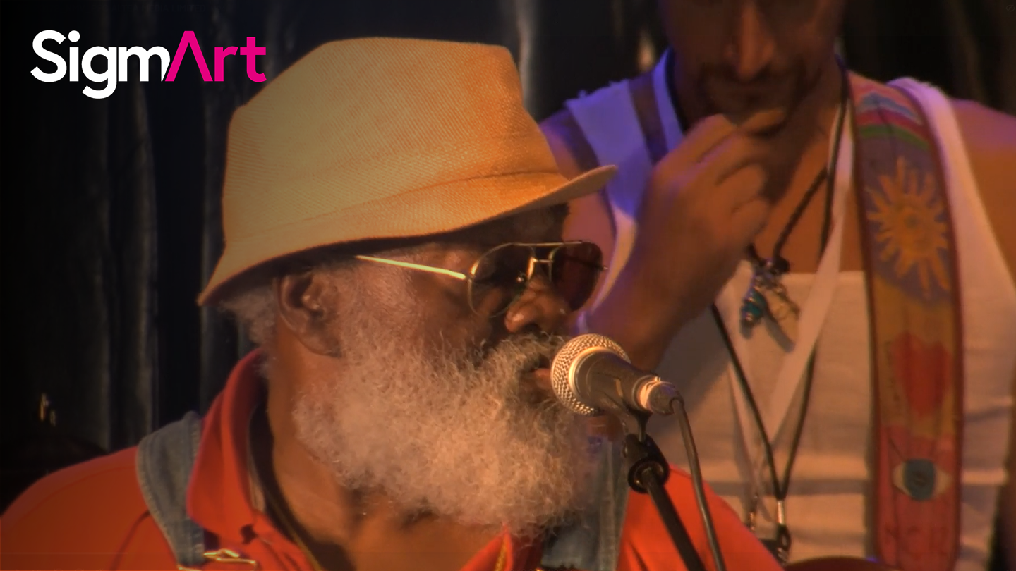 PLAYING FOR CHANGE Musician from all over the world