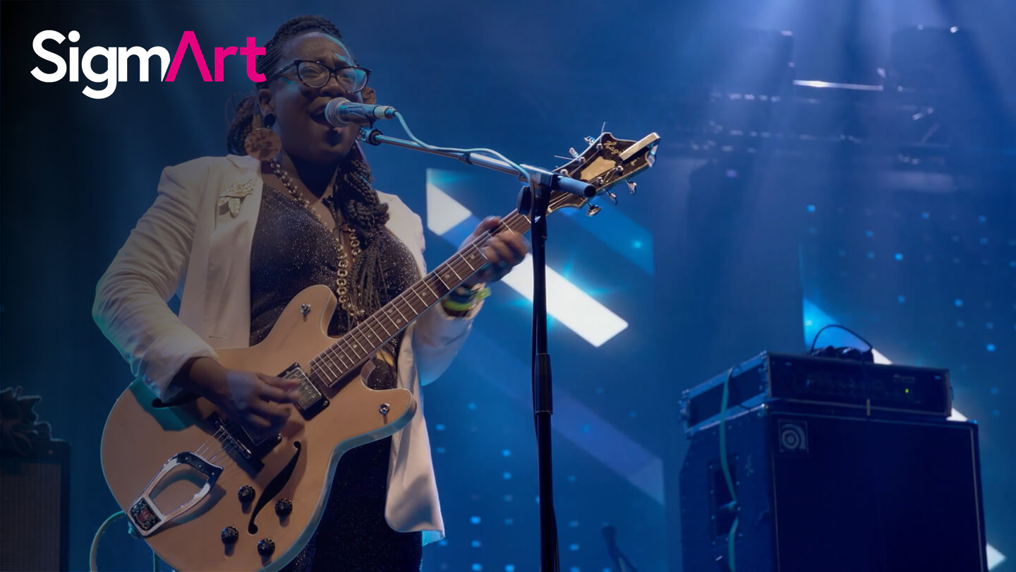 Haitian Blues of MÉLISSA LAVEAUX 