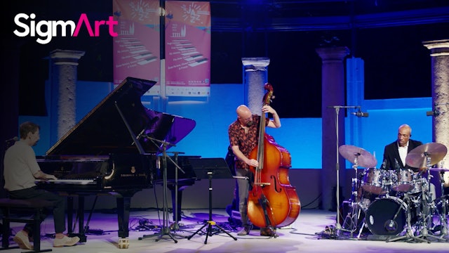 The American FRED HERSCH TRIO