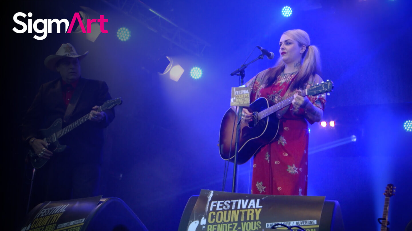 Tennessee Love Songs by SARAH GAYLE MEECH