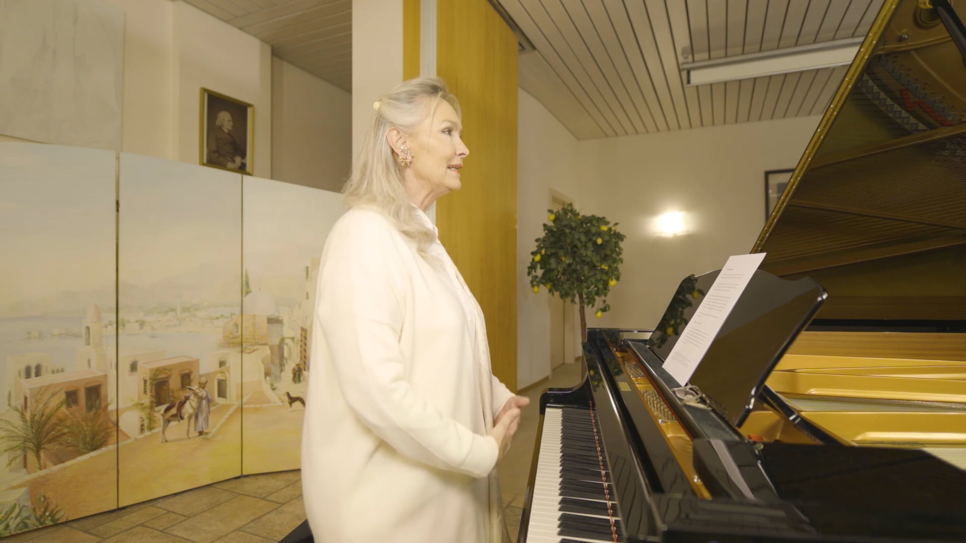 21) Phenomenology - On sitting at the piano