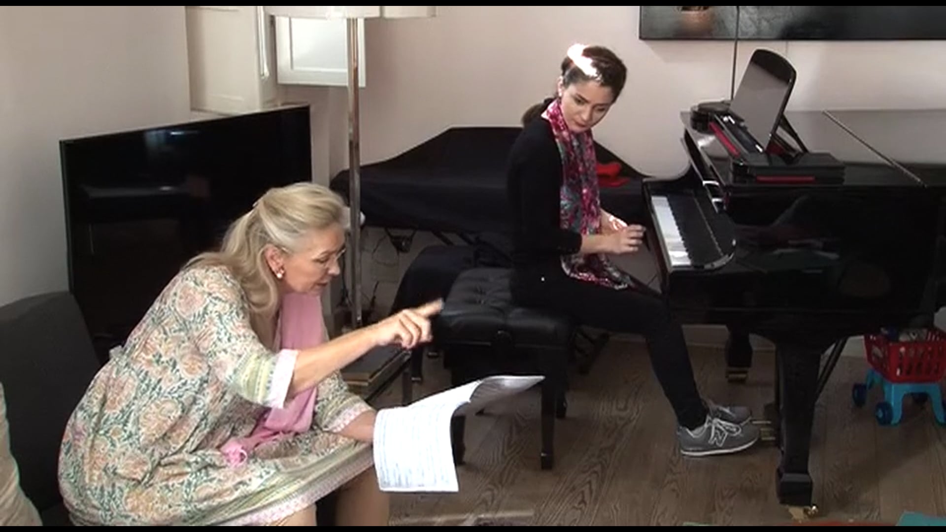 7) Third movement: put every motives in relation