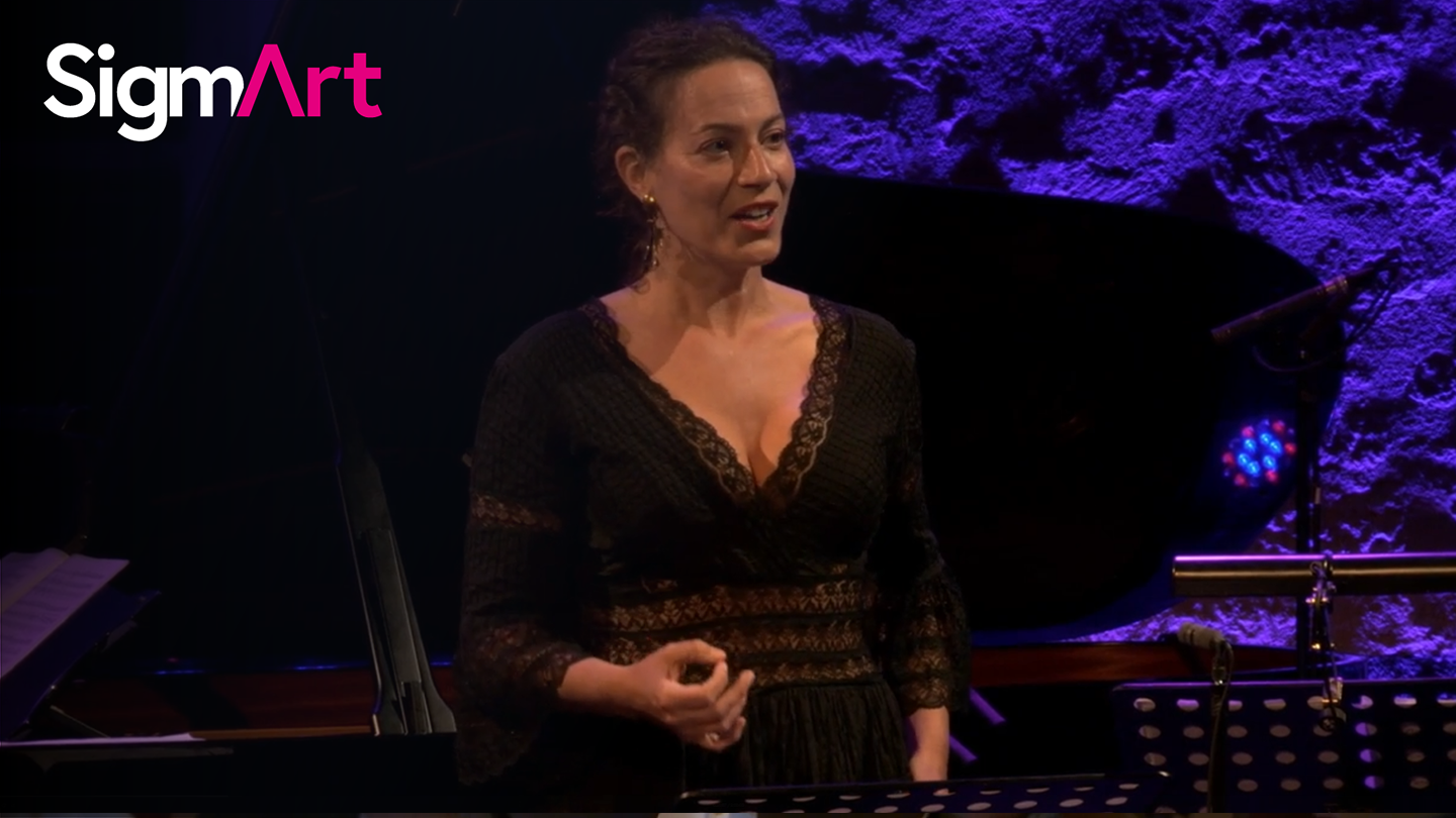 Concert THE IDEAL LIVING ROOM directed by Arièle Butaux