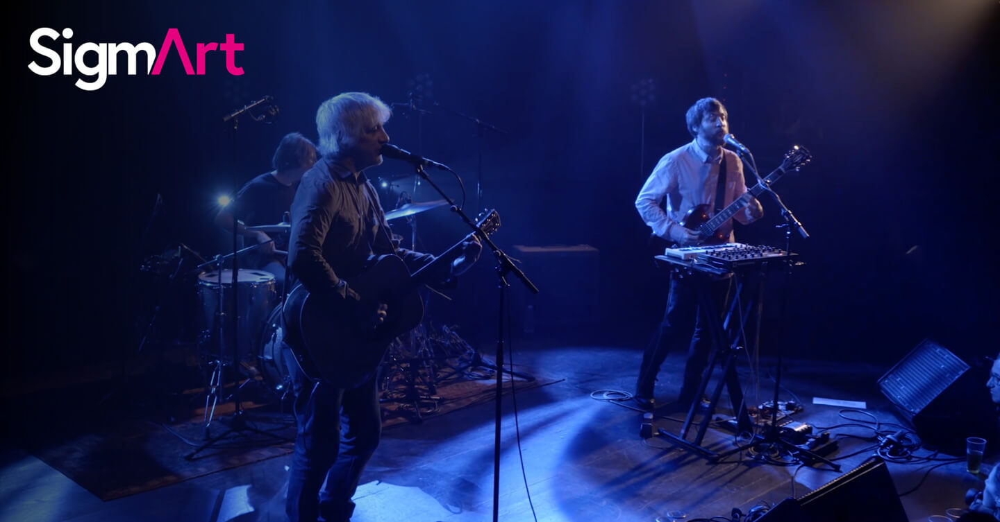 The American Guitarist LEE RANALDO Electric Trim Trio