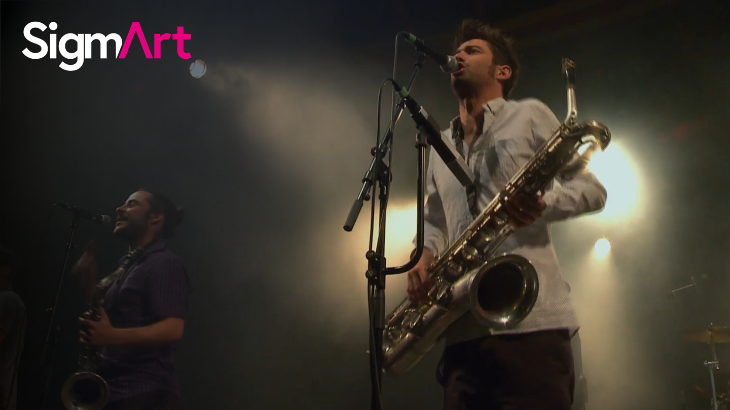 LES HURLEMENTS D'LÉO Rock Band