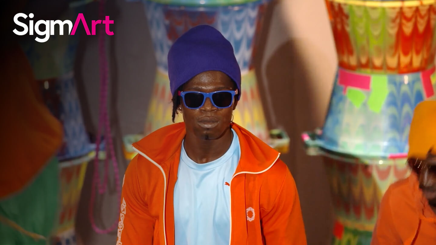 AT THE SAME TIME Dance by Robyn Orlin