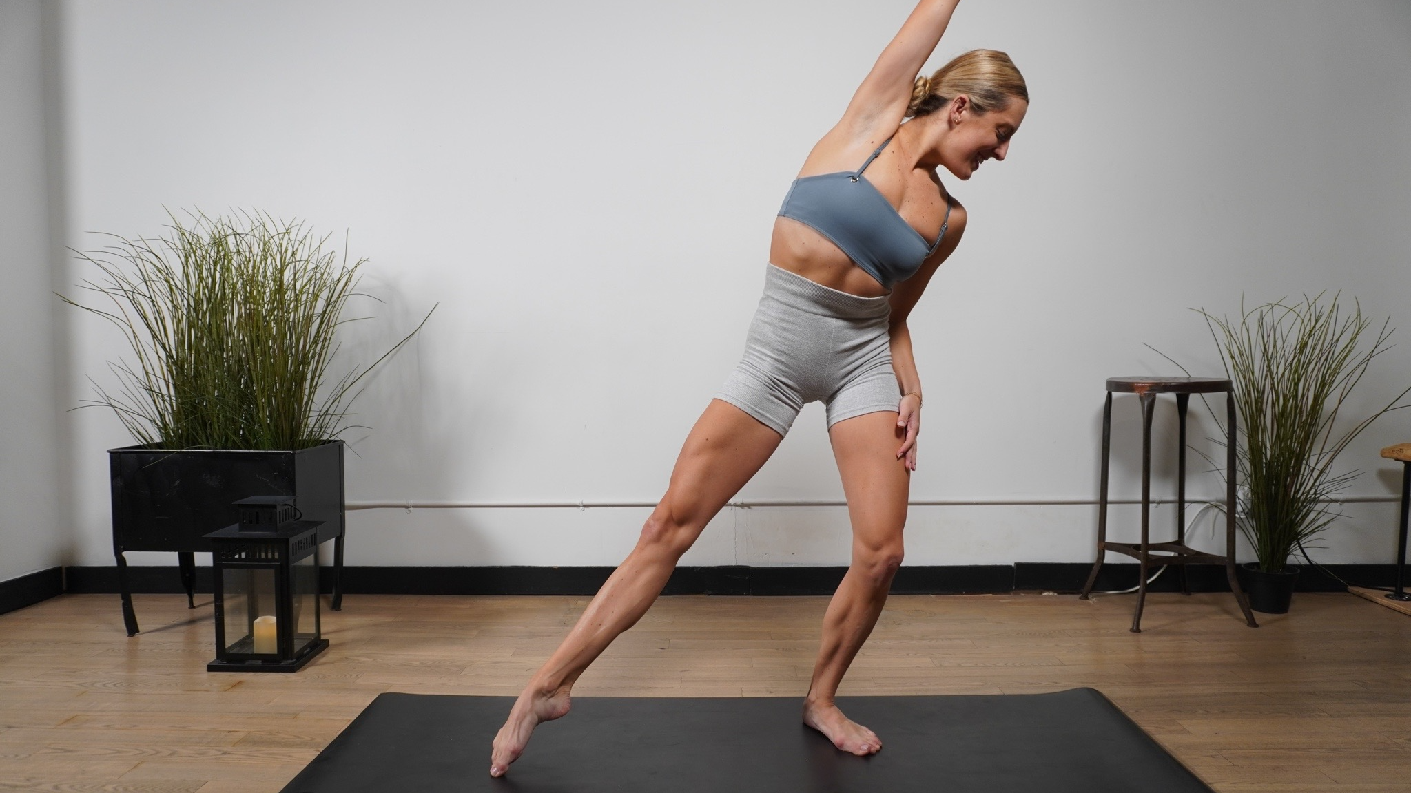 23 Min Standing Strong Arms, Planks, Mat abs