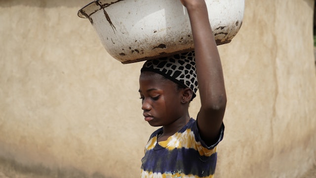 Kayayo, The Living Shopping Baskets